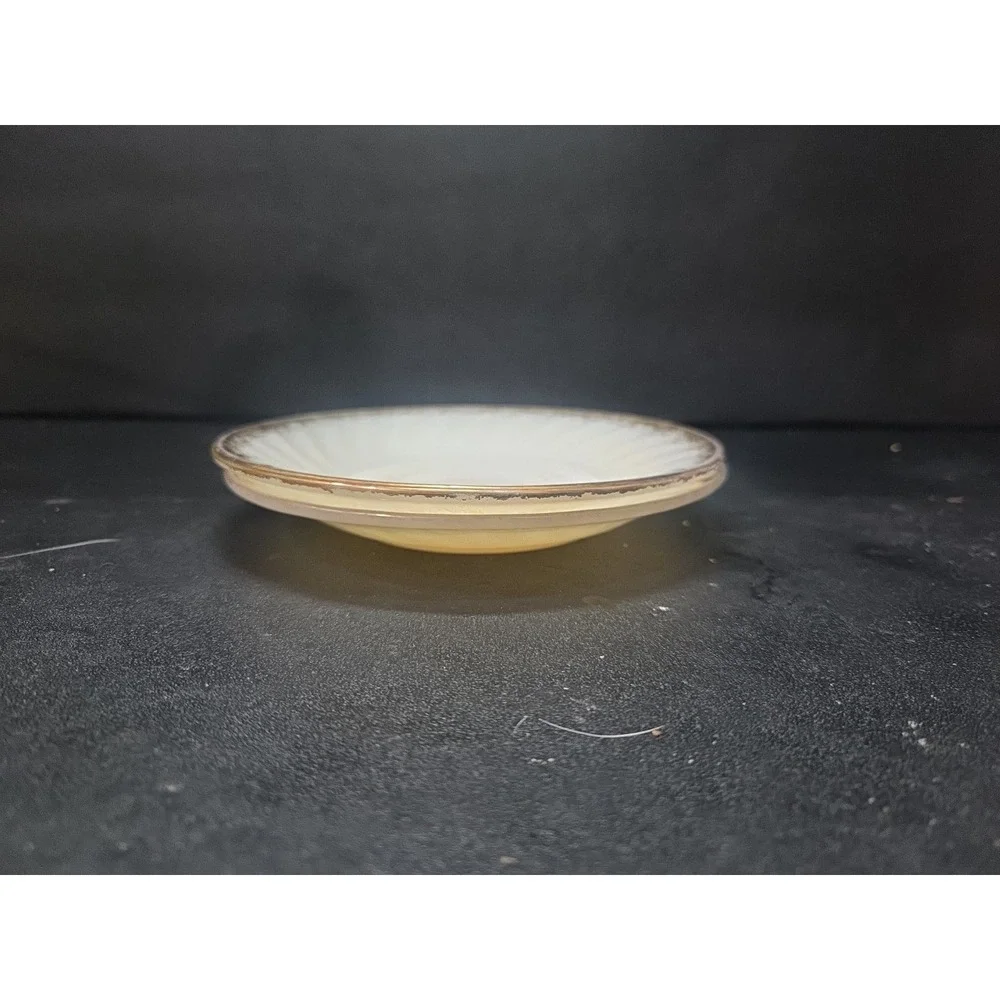 Anchor Hocking Golden Shell Saucers, Swirl Lustre Plates, Gold Trim, Set Of‎ 2